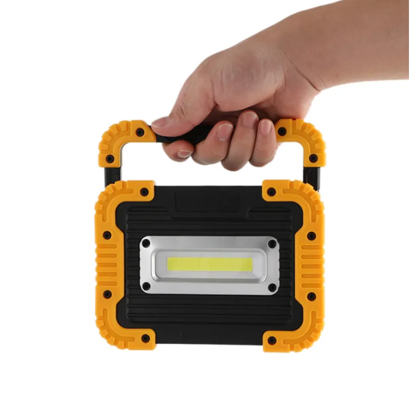 Wiederaufladbare LED Baustellenstrahler – Tragbare Arbeitsleuchte mit USB u