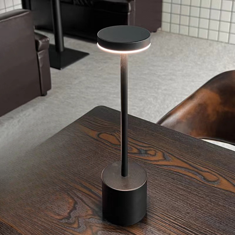 USB LED Lampe mit Touch-Bedienung - Tischlampe - Nachttischlampe - Schreibtischlampe - Design im Edelstahl mit 360 Grad Ausleuchtung