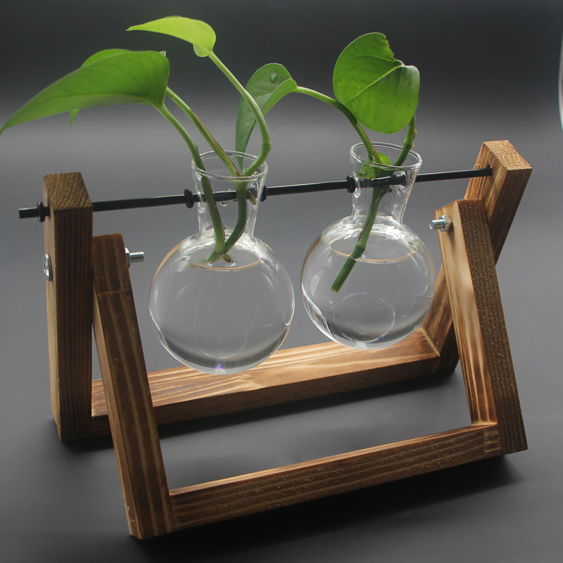 Glasvase im Vintage-Design