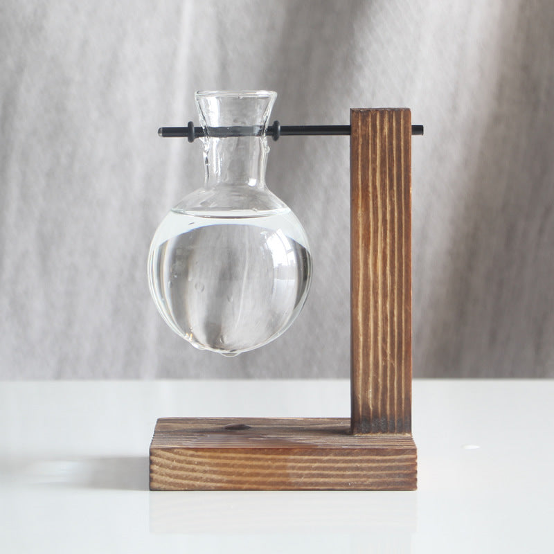 Glasvase im Vintage-Design