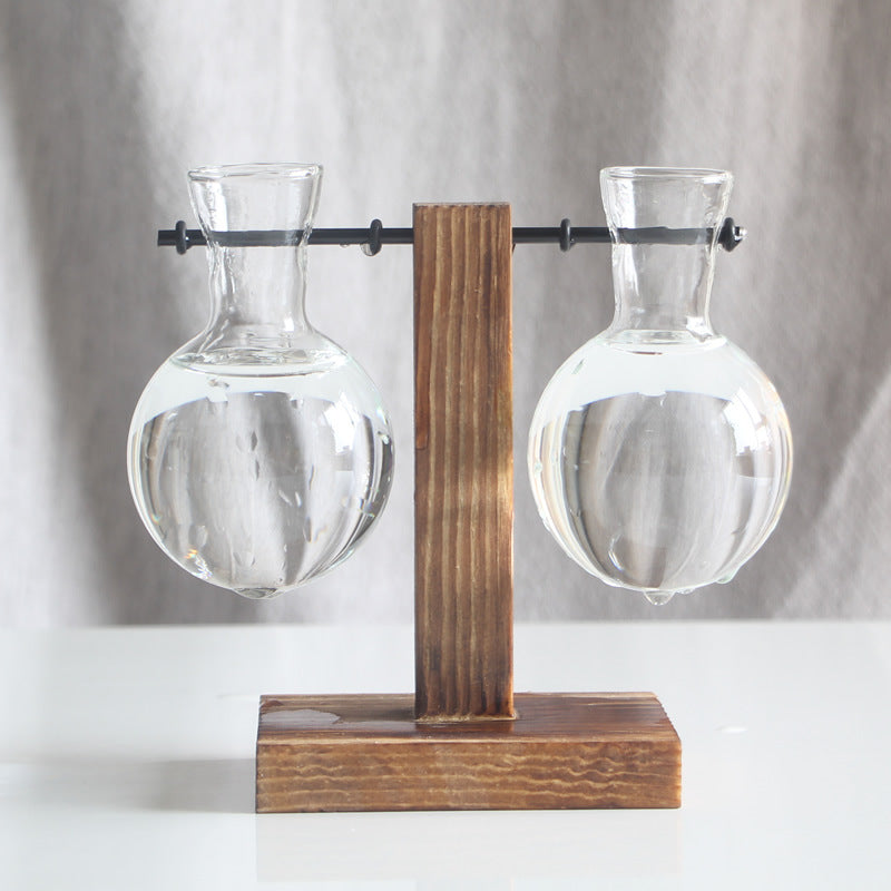Glasvase im Vintage-Design
