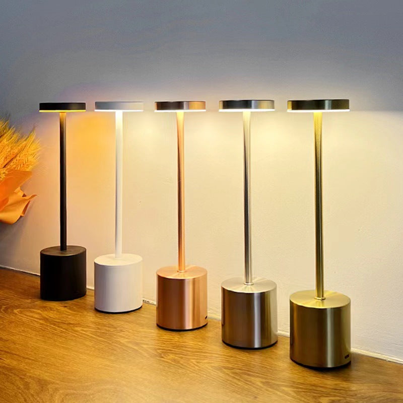 Kabellose LED Design Tischlampe