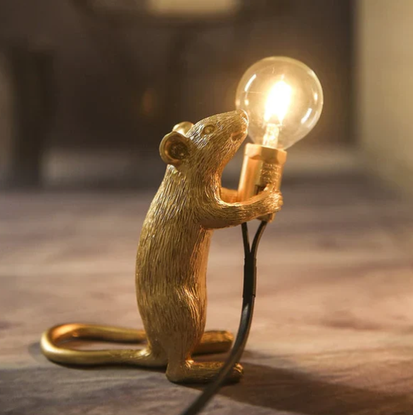 Maus-Tischlampe mit LED – Dekorative Tierlampe als origineller Wohnaccessoire-Blickfang