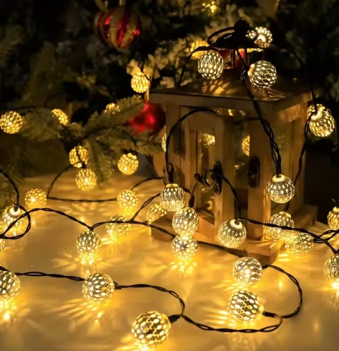 Orientalische Solar-Lichterkette – Warmes Licht für Balkon, Garten & Terrasse