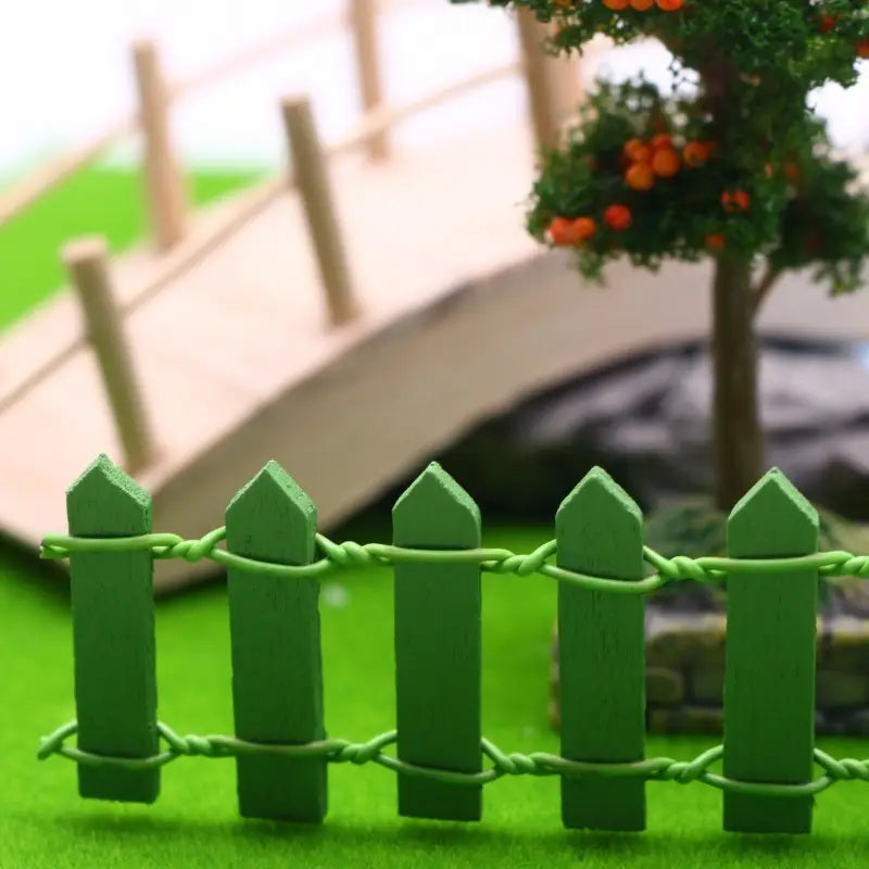 Holz Gartenzaun Miniatur – Bunte Feengarten Deko – Detailansicht 2 | BEST-AMBIENCE