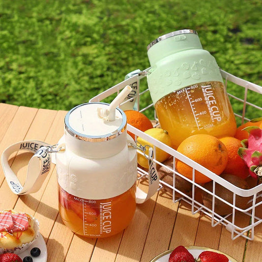 2-in-1 Flaschenmixer mit Trinkhalm – 800ml Shake-Becher für Sport & unterwegs