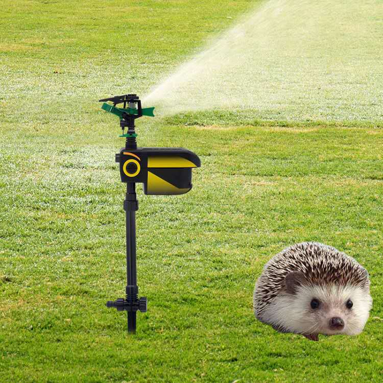 Einstellbarer Garten-Sprinkler mit Standfuß zur Bewässerung – Detailansicht 3 | BEST-AMBIENCE