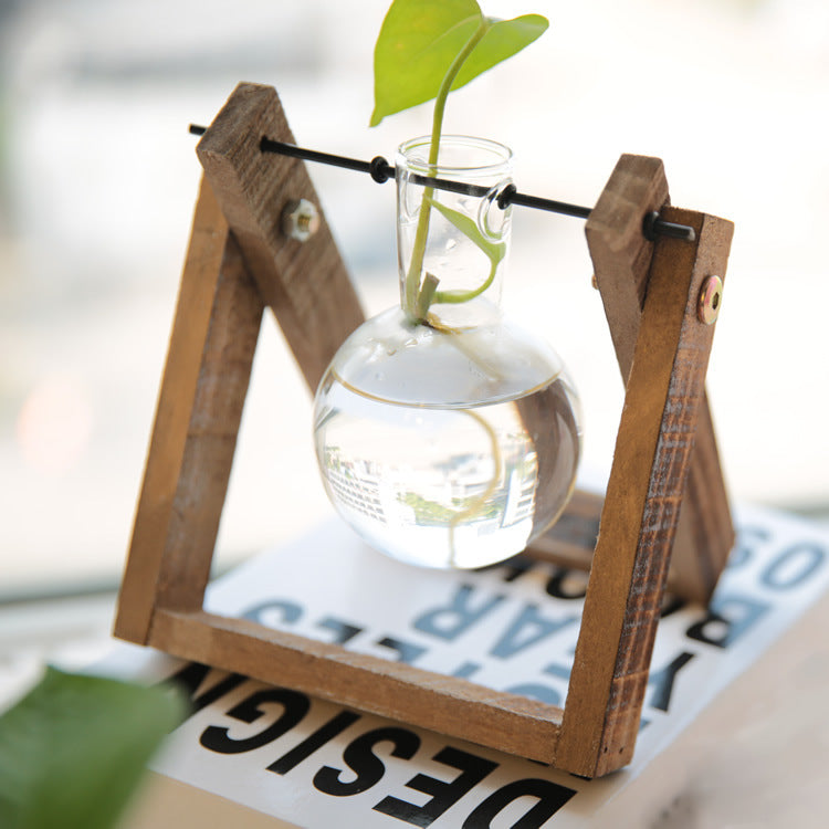 Glasvase im Vintage-Design