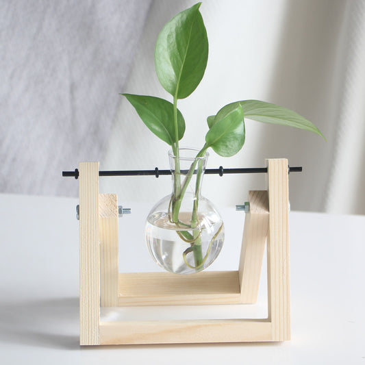 Glasvase im Vintage-Design