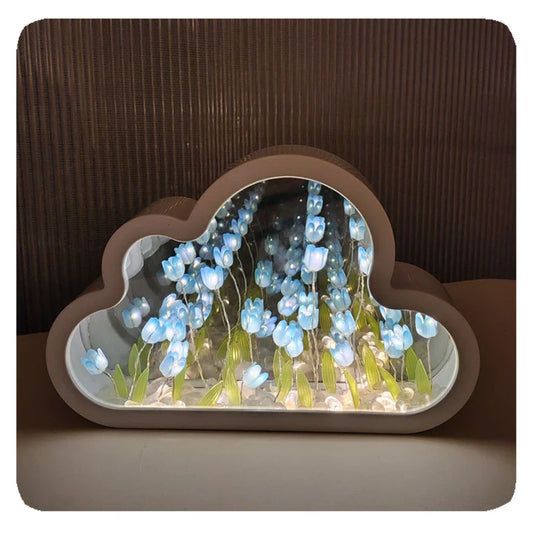Unendliche Tulpenlampe – LED Deko-Licht mit Spiegel-Effekt & Blumen-Design für stilvolle Räume