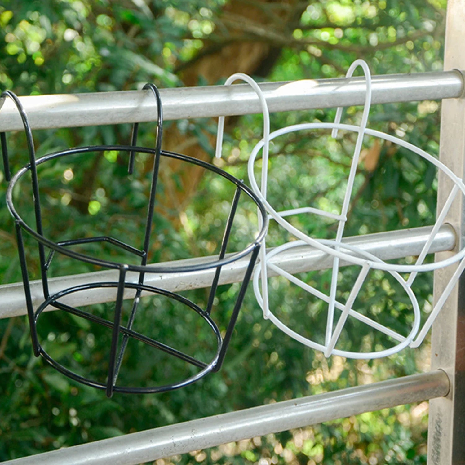 Blumenständer Metall für Balkon & Terrasse – stabil – Detailansicht 9 | BEST-AMBIENCE