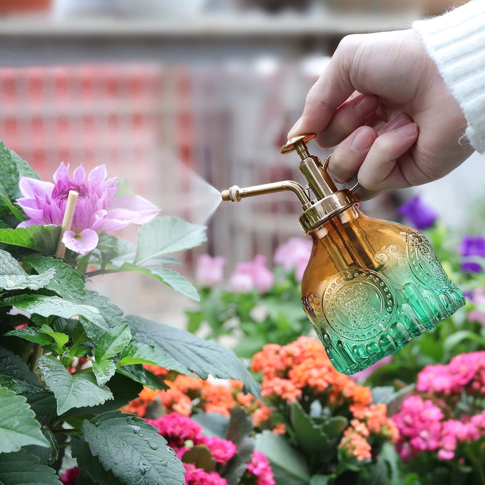 Vintage Blumensprüher Glasflasche mit Metallsprühkopf - Garten & Outdoor | BEST-AMBIENCE